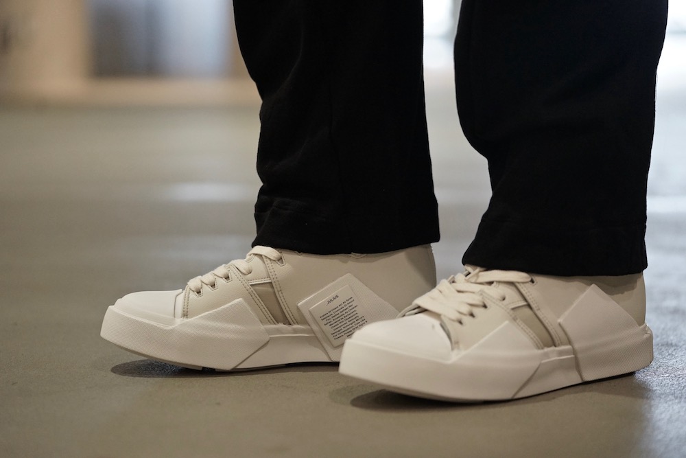 ユリウス,JULIUS ユリウス,JULIUS