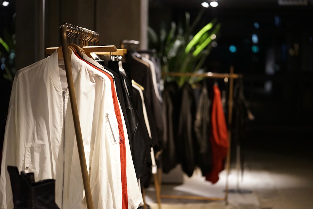 ユリウス,JULIUS ユリウス,JULIUS