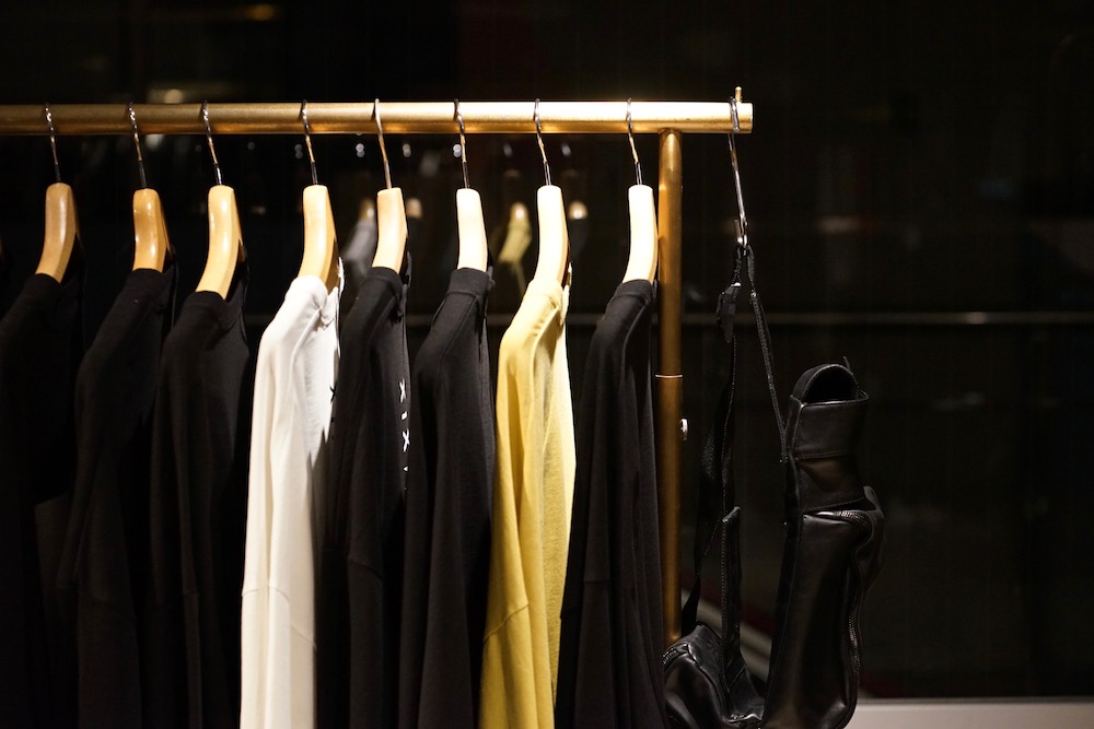 ユリウス,JULIUS ユリウス,JULIUS