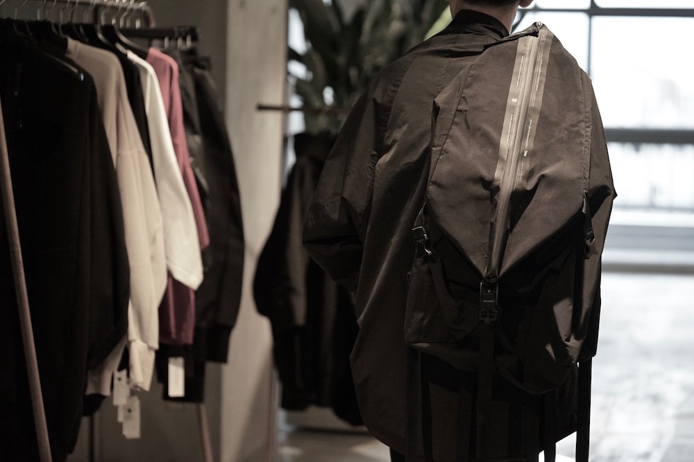 ユリウス,JULIUS ユリウス,JULIUS