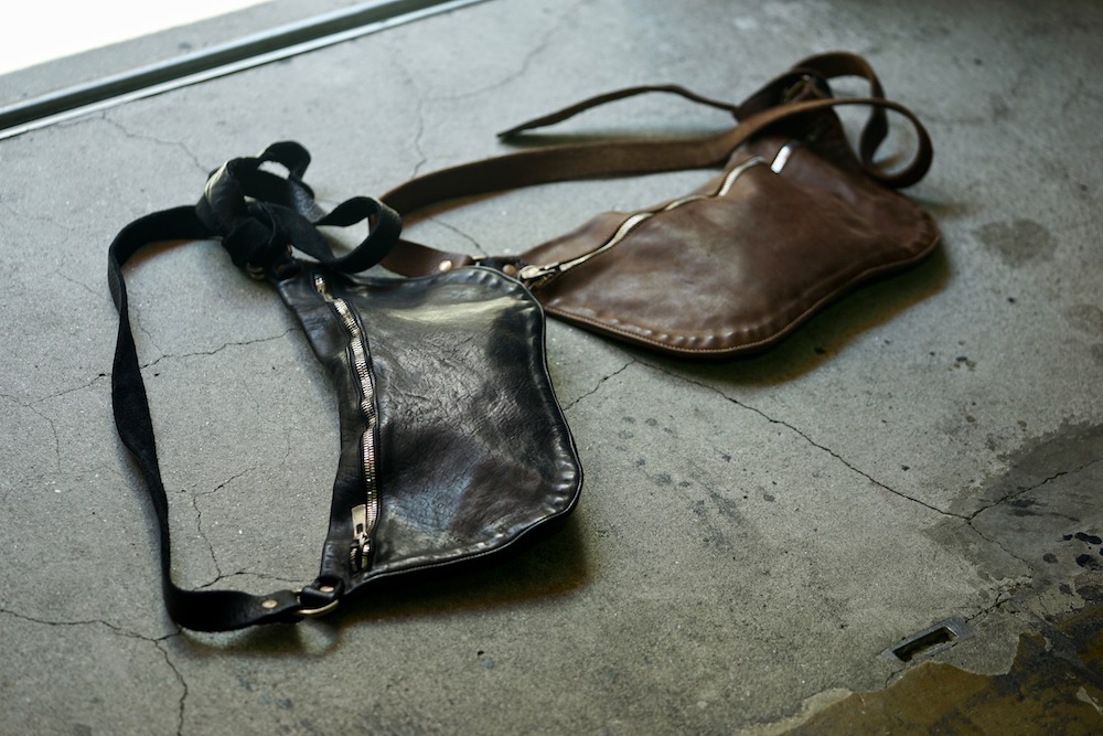 GUIDI 18 A/W [ Body Bag Soft Horse Full Grain - Q10 ] - FASCINATE BLOG