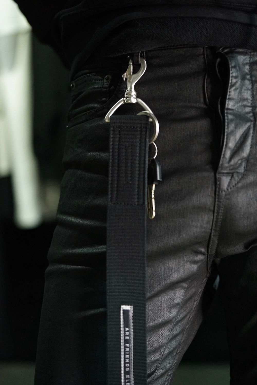 ダークシャドウ