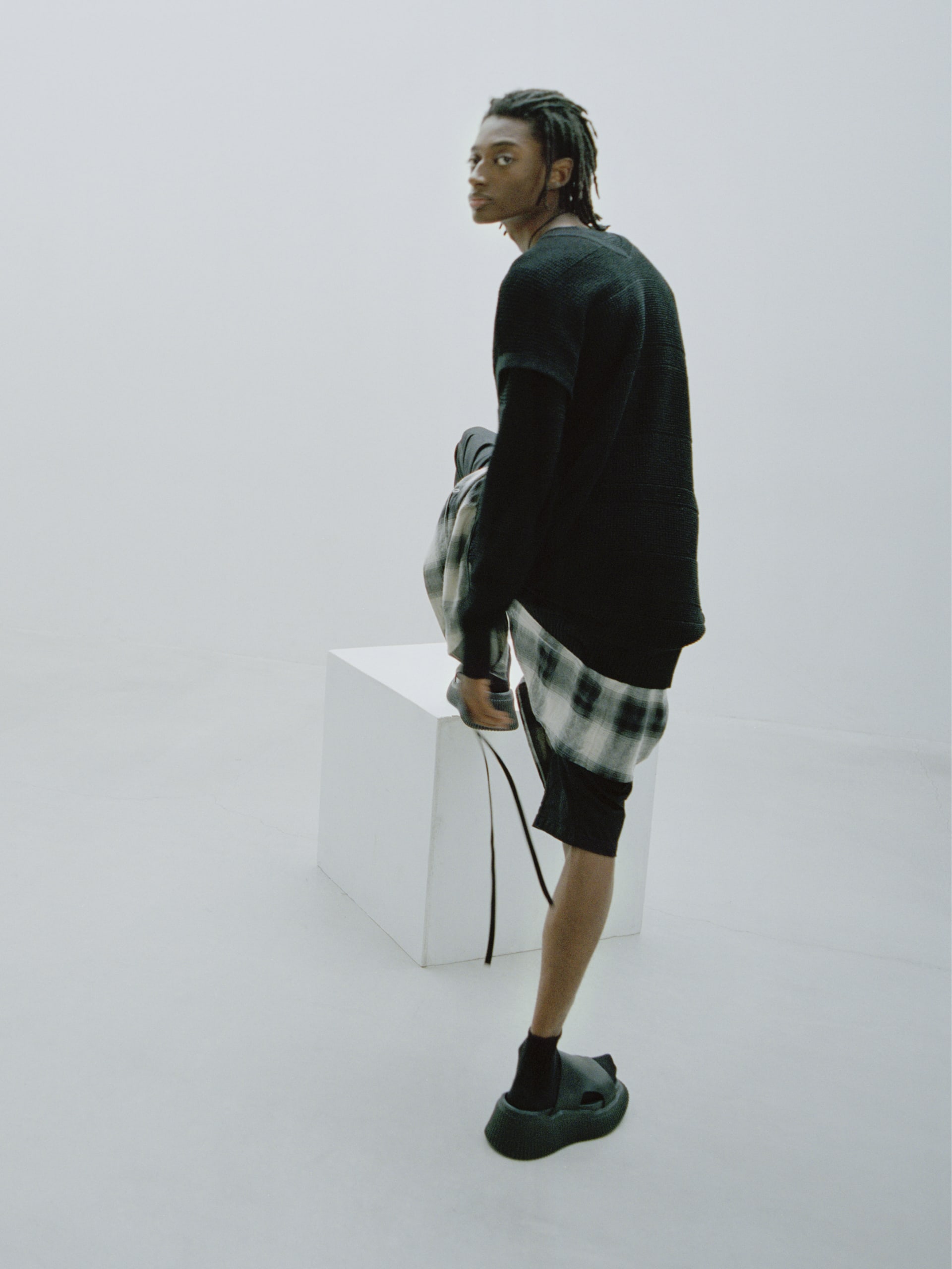 JULIUS 20 Pre Fall Collection” class=